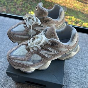 New Balance 9060 Driftwood